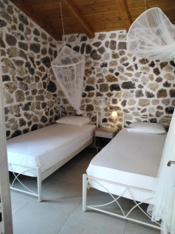 Nefeli Agios Gordios (Corfu)