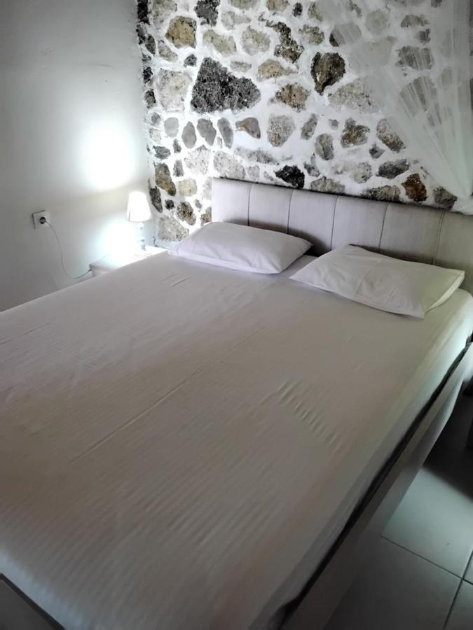 Nefeli Agios Gordios (Corfu)